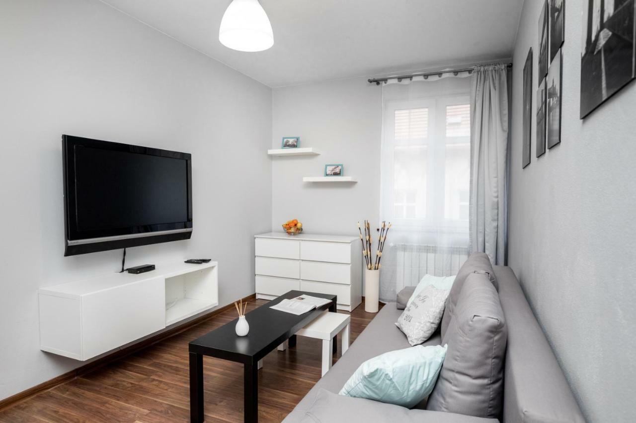 Apartament Gemini Dzierżoniów Buitenkant foto