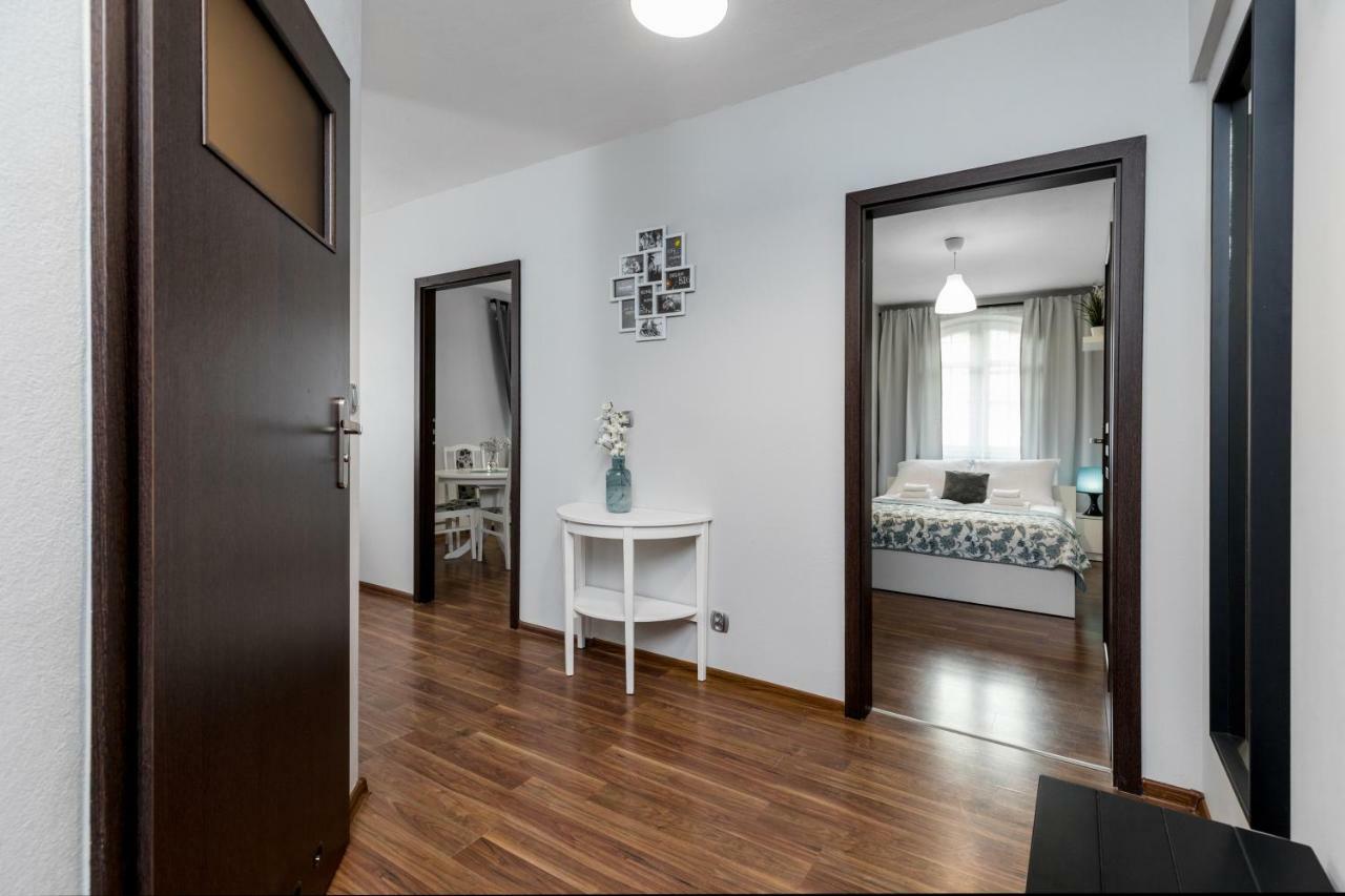 Apartament Gemini Dzierżoniów Buitenkant foto